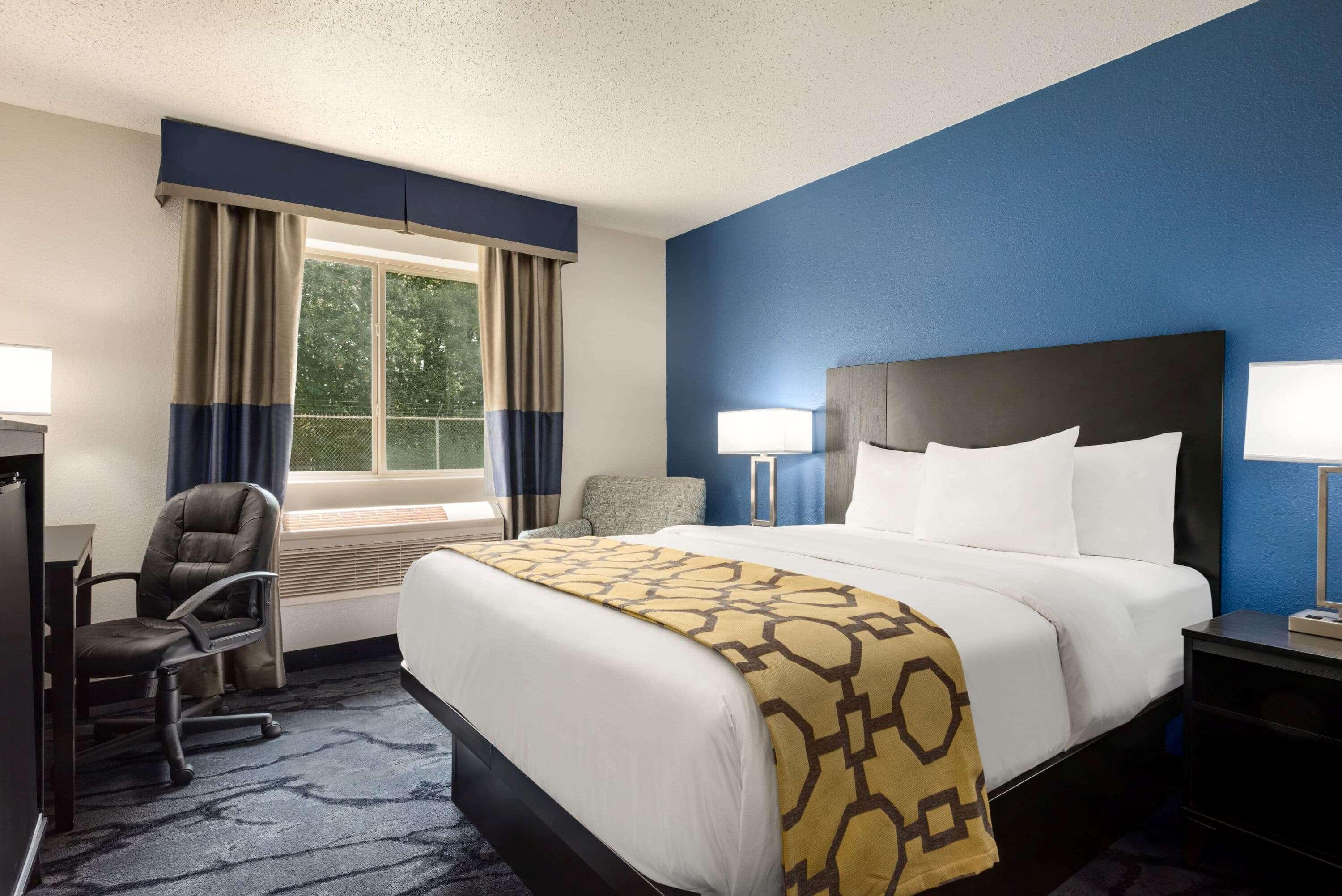 Baymont By Wyndham Swanton Hotel Exterior foto
